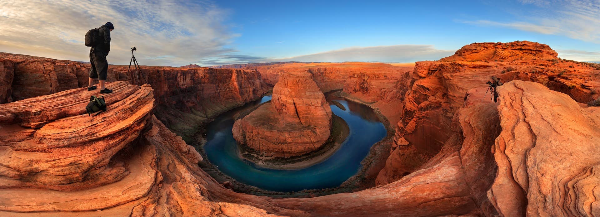 Horseshoe Bend panoramic view